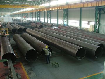 ประเทศจีน Q235 ERW ท่อเหล็กเชื่อมรอบเกรด OD ขนาด 219mm - 820mm Straight Seam Pipe ผู้ผลิต